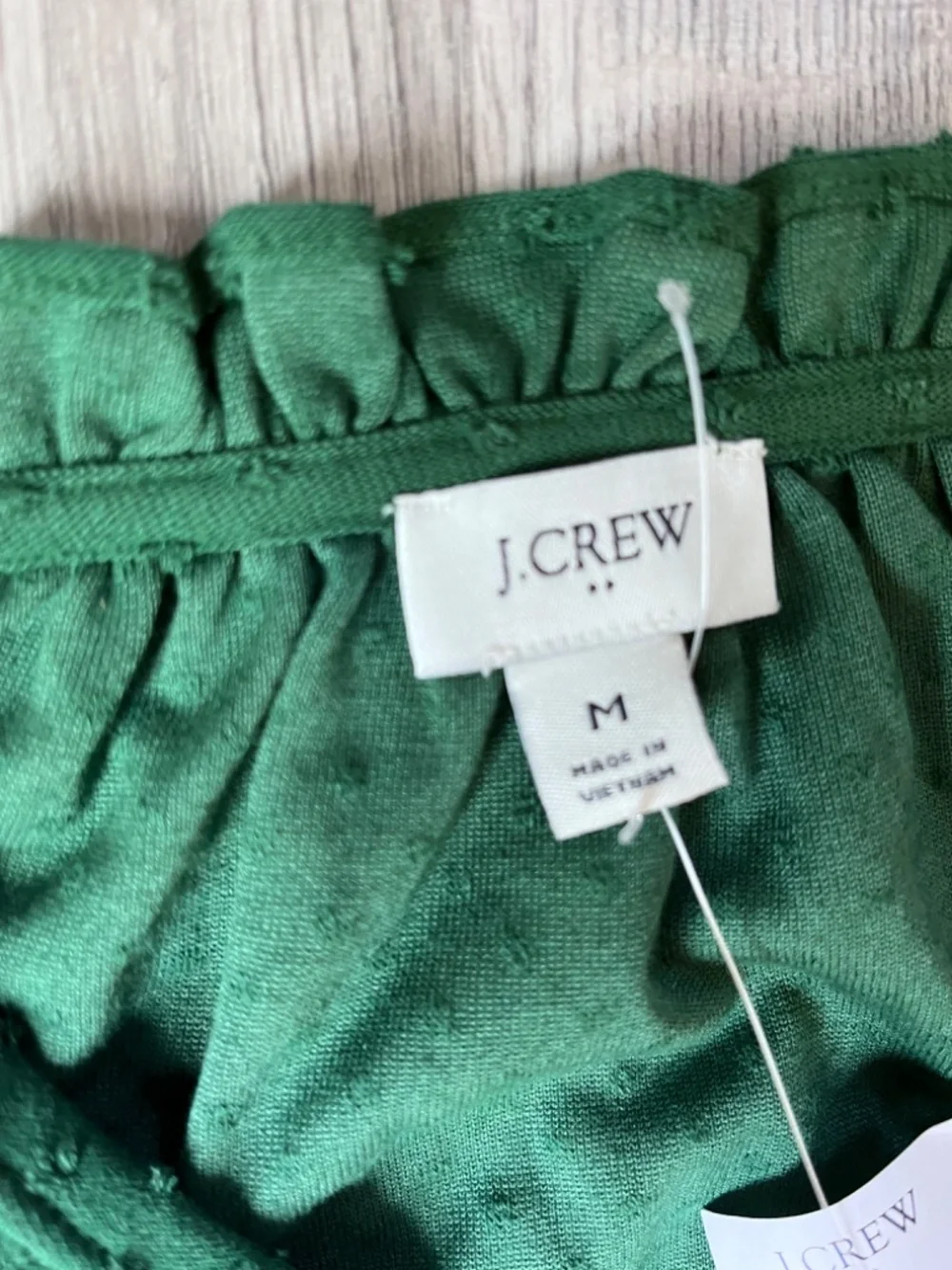 J. Crew NWT Green Ruffle-sleeve Clip-dot Top NEW womens medium